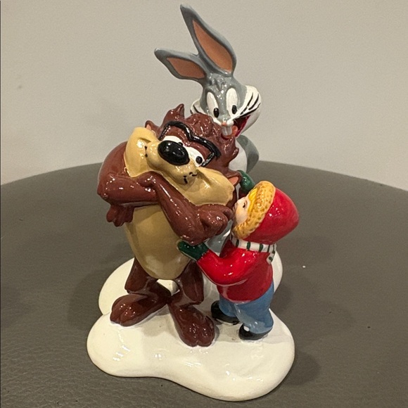 Dept 56 The Looney Tunes Animation Film Festival The Original Snow Village 54983 - Picture 10 of 14